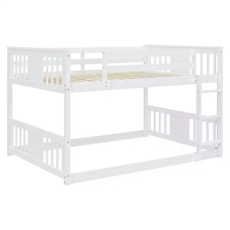 Lit superposé double sur double avec échelle, cadre robuste, design peu encombrant pour chambre et dortoir