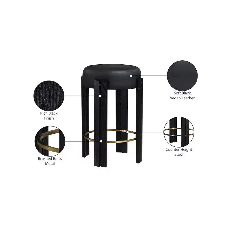 Tabouret de comptoir en cuir vegan noir, repose-pieds en laiton brossé, sans dossier, design contemporain