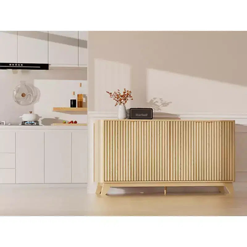 Buffet de salle à manger cannelé avec rangement, 4 portes et étagères réglables, chêne naturel